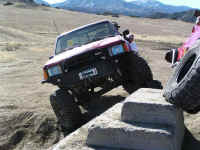 hv-0109 (26).JPG (159083 bytes)